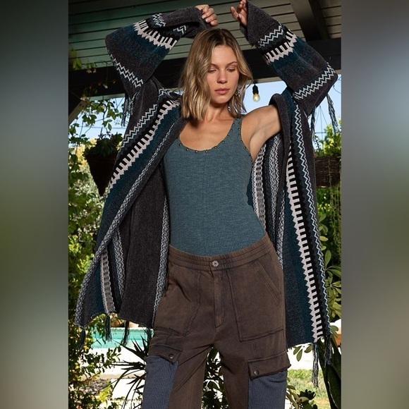 Pol Long Aztec Fringe Beautiful Sweater Coat S - Picture 2 of 3